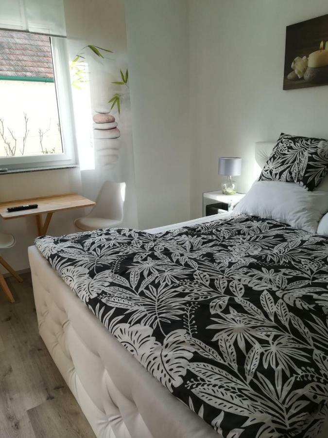 Gaestezimmer Resi อิลมิทซ์ ภายนอก รูปภาพ