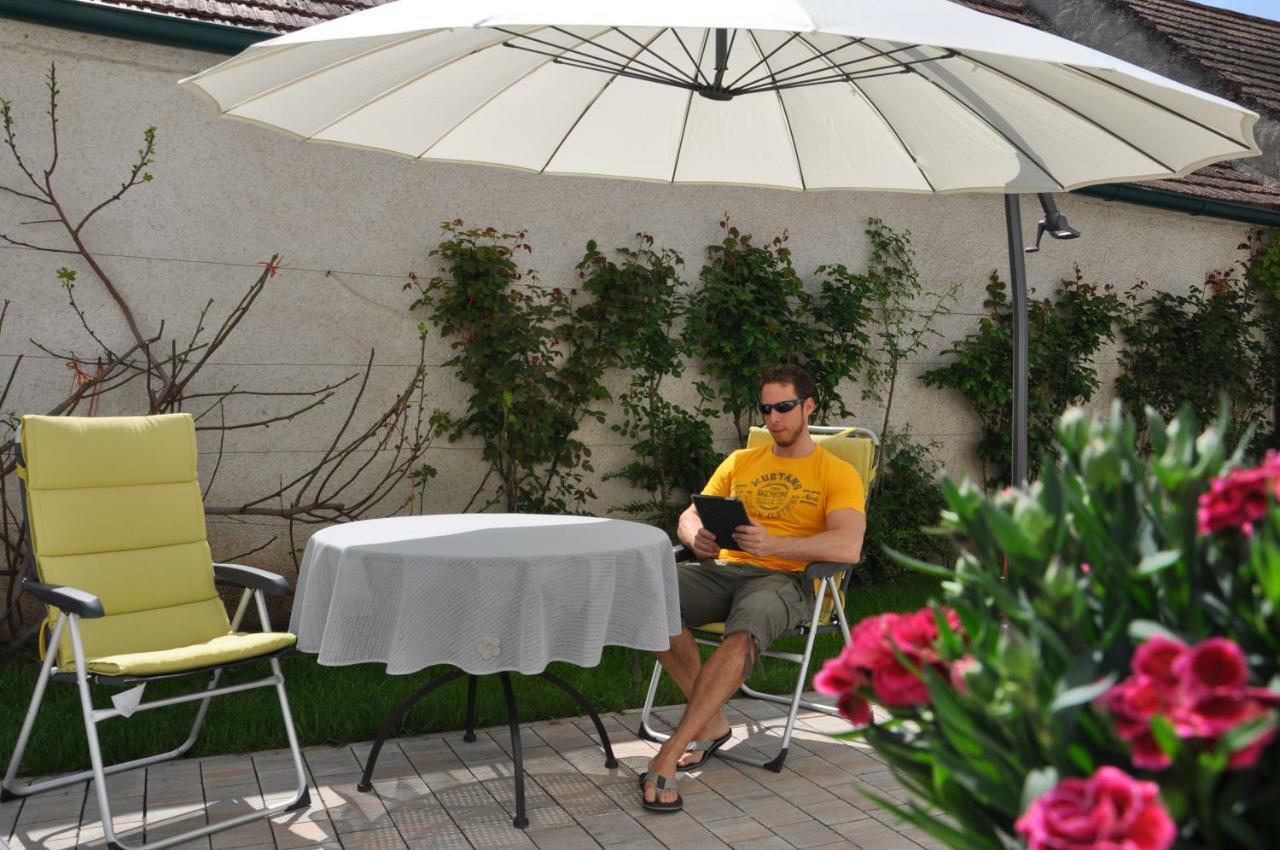 Gaestezimmer Resi อิลมิทซ์ ภายนอก รูปภาพ